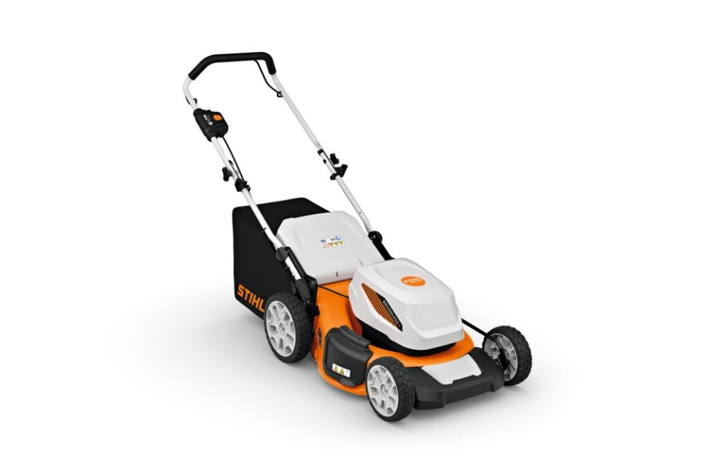 Battery powered lawn mower STIHL RMA 353